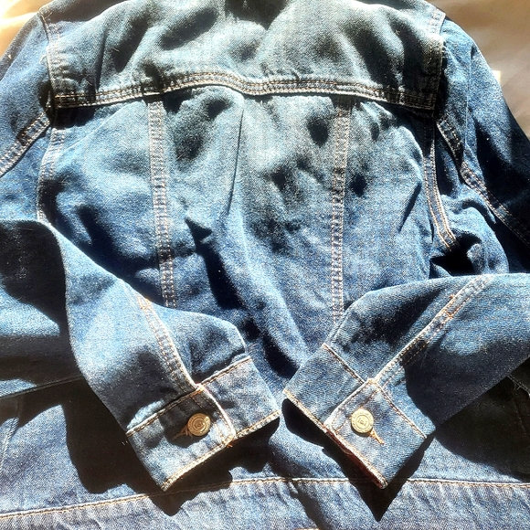 Jean Jacket - Picture 4 of 5